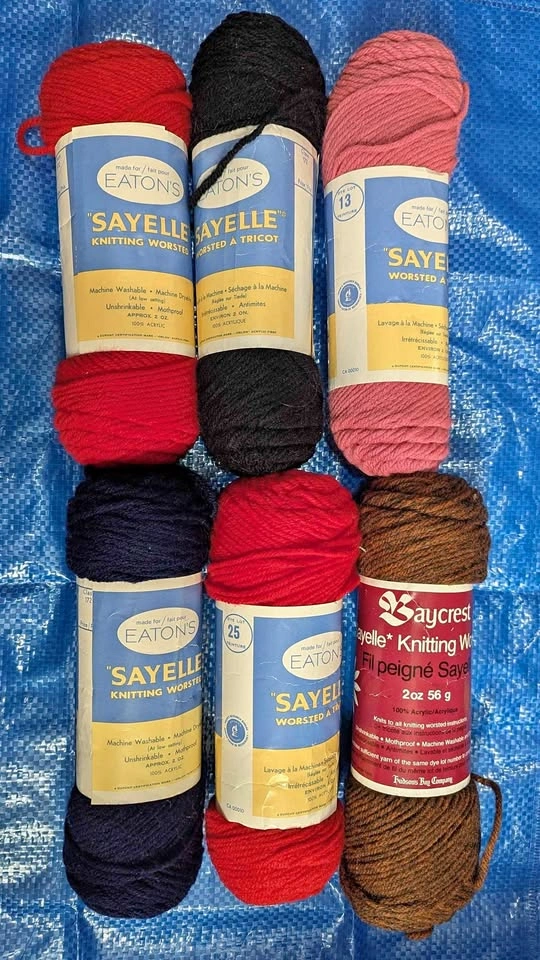 Lot of 6 Eaton's and Baycrest Sayelle Acrylic Knitting Yarn