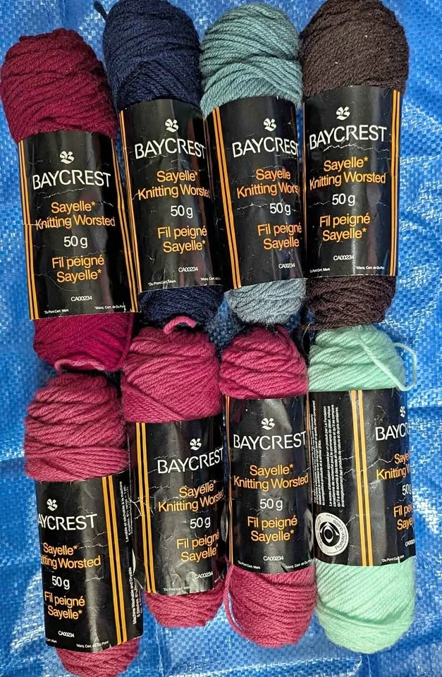 Lot of 8 Baycrest Sayelle Knitting Worsted Yarn Skeins