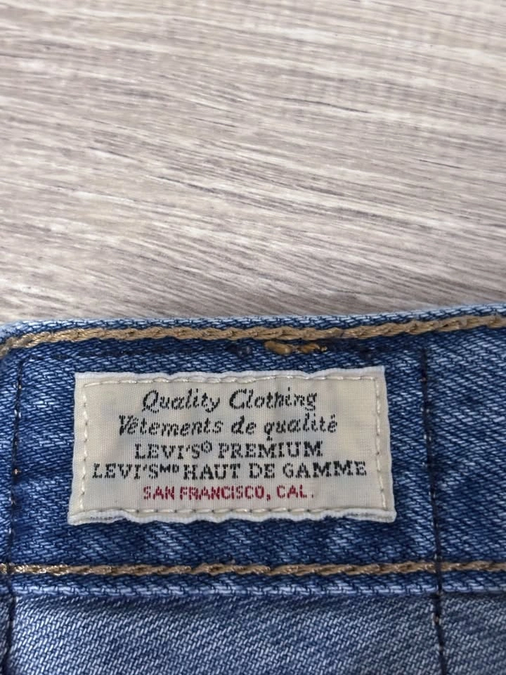 Levi's Medium Wash Baggy Dad Jeans - photo 4