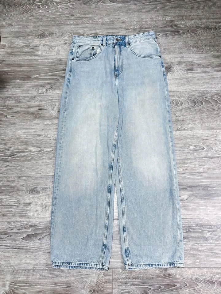 Zara Baggy Light Wash Jeans