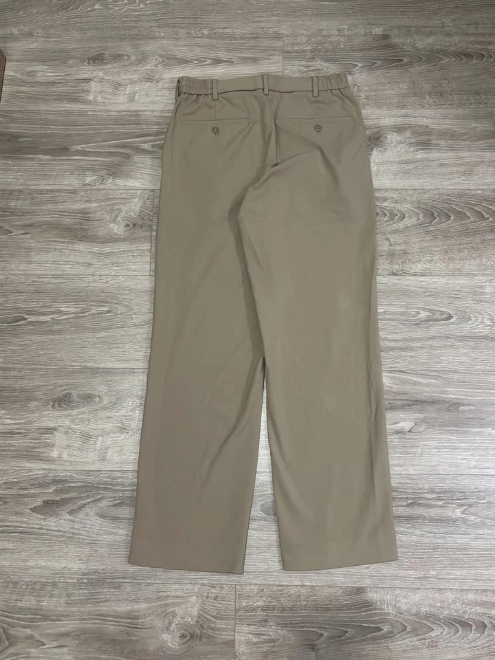 Uniqlo Beige Pleated Trousers - photo 2