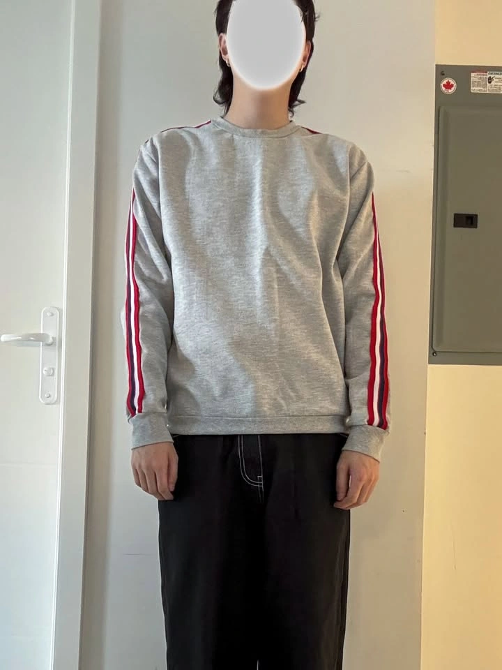 Zara Gray Crewneck Sweater - photo 4