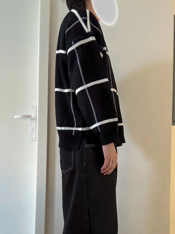 ReBorn & Audi Korean Brand Black & White Knit Sweater - photo 5