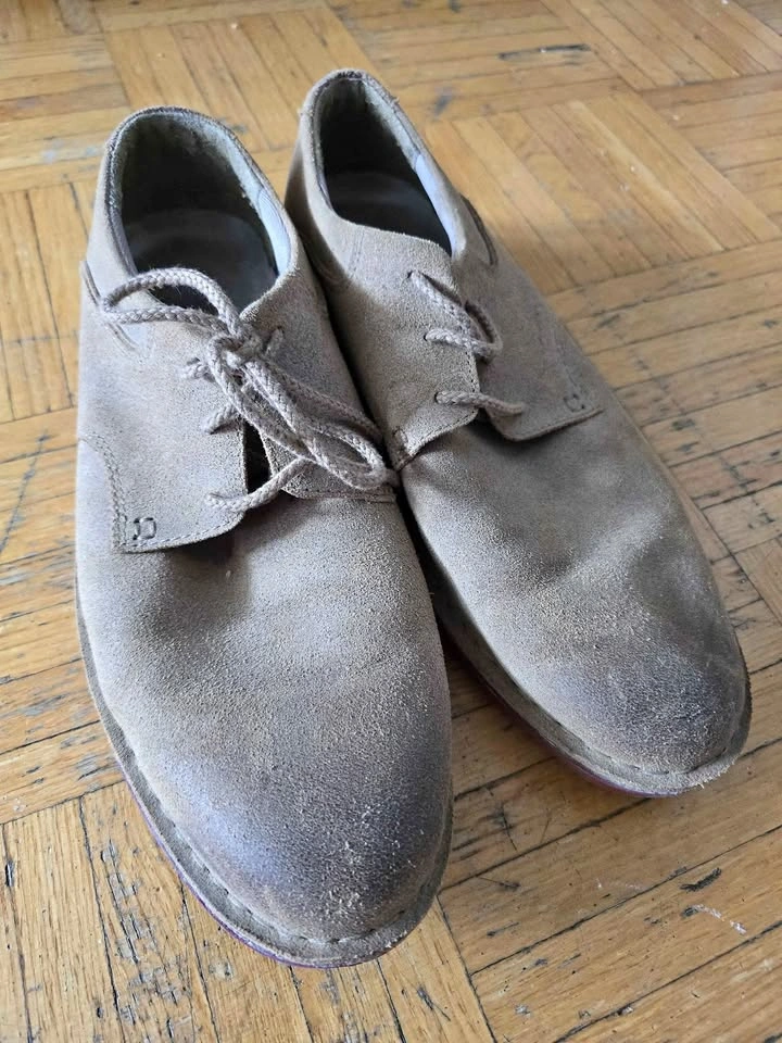 Clark's shoes