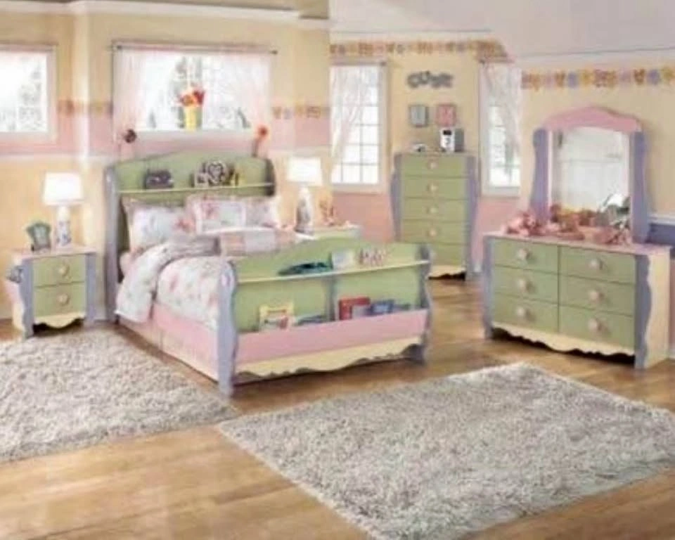 Doll House Kidsroom Twin Size Set- Ashley Furniture