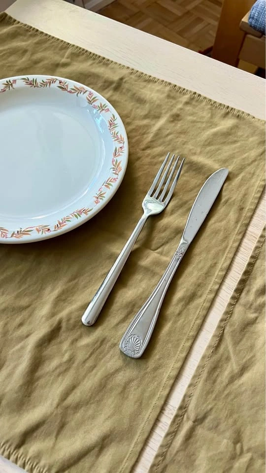 6 pieces Olive green perfect fabric table placements - photo 3