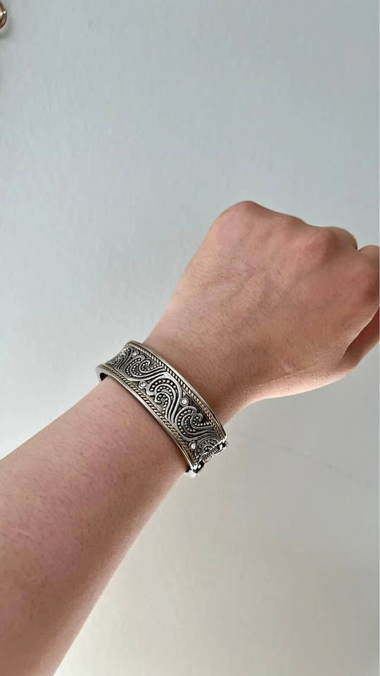 Bracelet Kim Rogers Silver and Gold toned cuff
