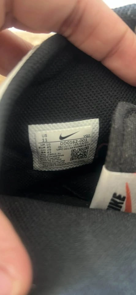 Nike blazers. Mens US11. - photo 4