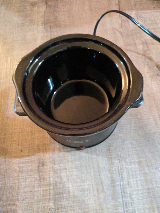 Betty Crocker Slow Cooker - photo 2