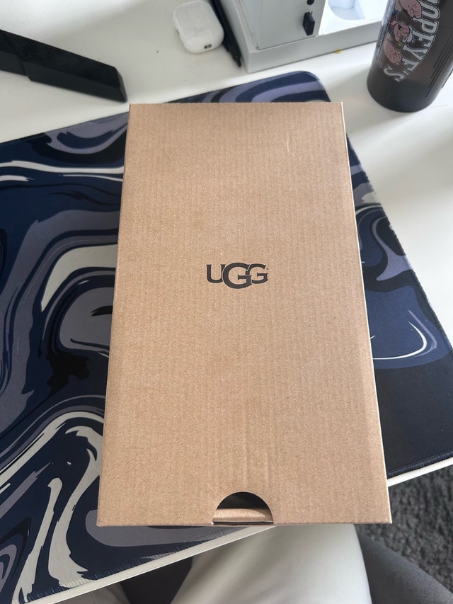 Brand New UGG Dakota Tassel Slippers – Never Worn – With Box