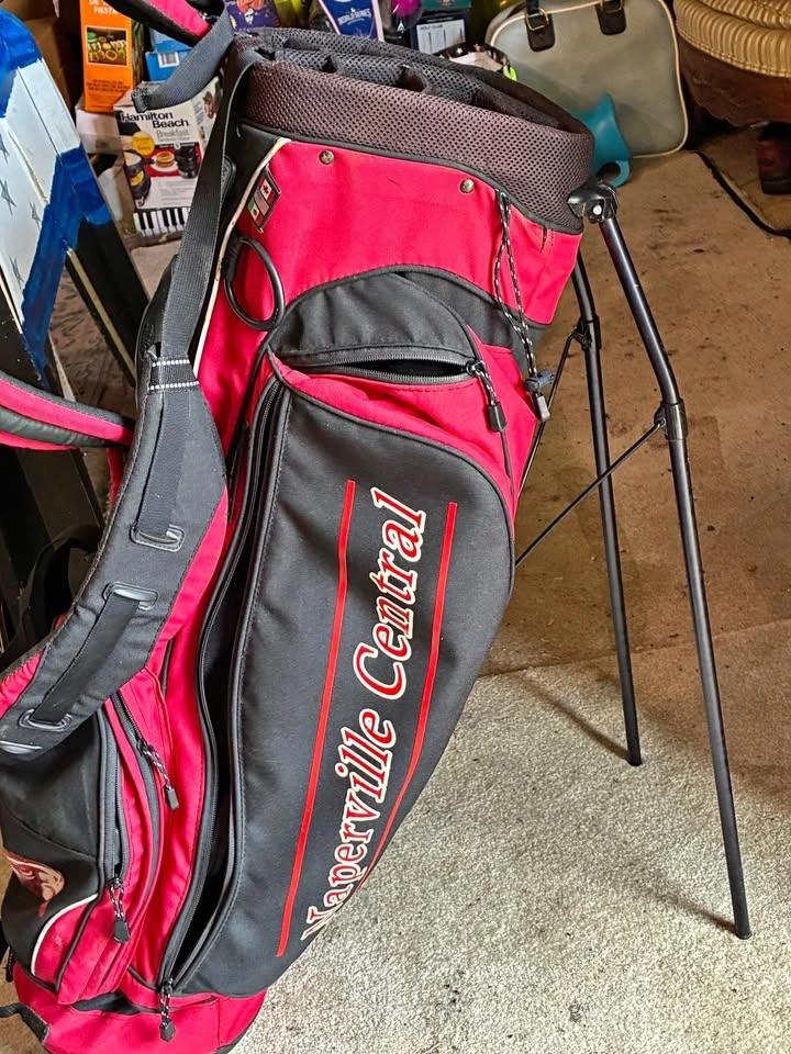 Golf standing bag