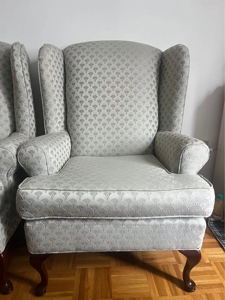 Pair of Chairs - photo 3