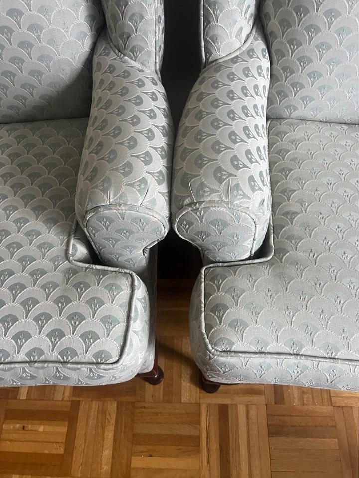 Pair of Chairs - photo 4