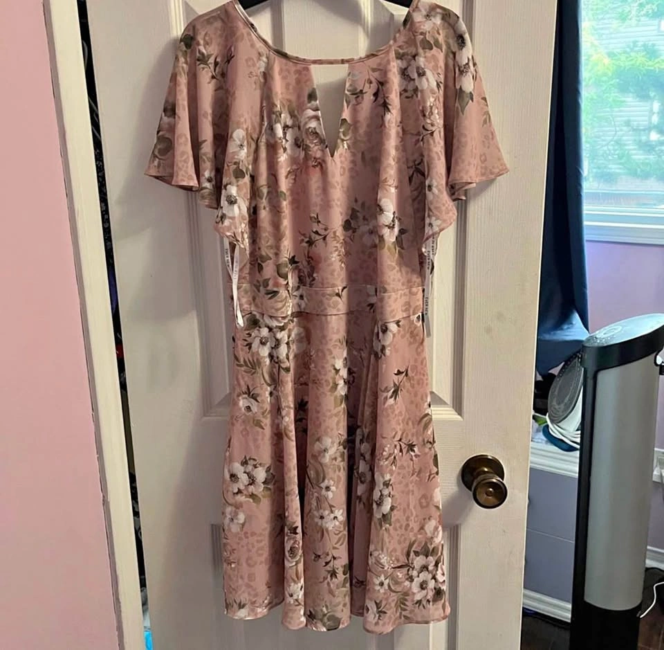 Evernew Melbourne Venice Flutter Sleeve Dress