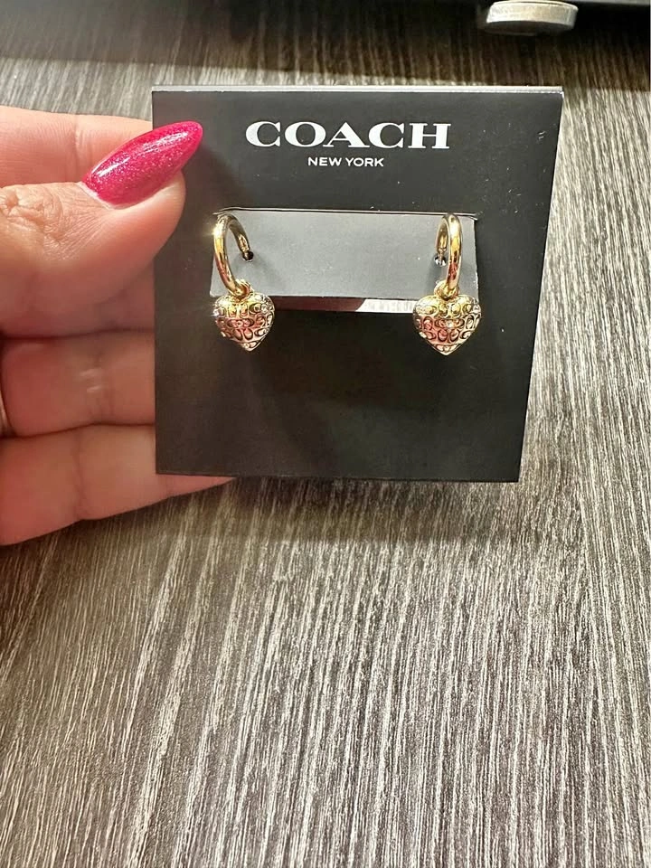 Coach Quilted C Heart Charm Huggies
