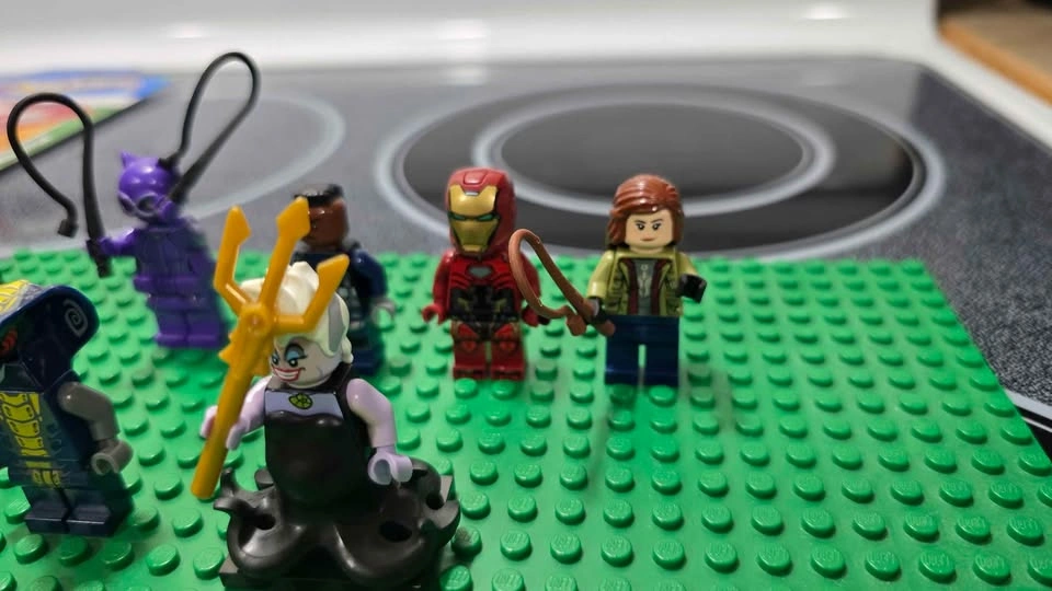 Lego minifigs - photo 2