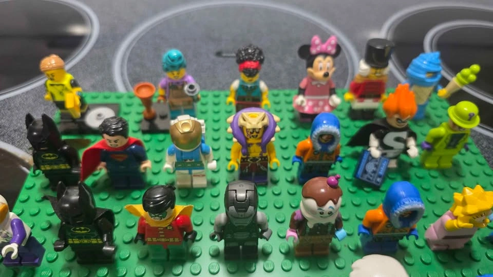 Lego minifigs - photo 4