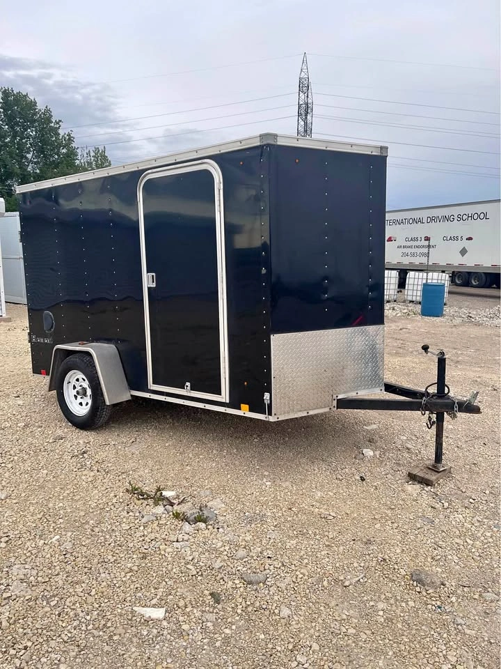 2012 Element 6x10 enclosed trailer