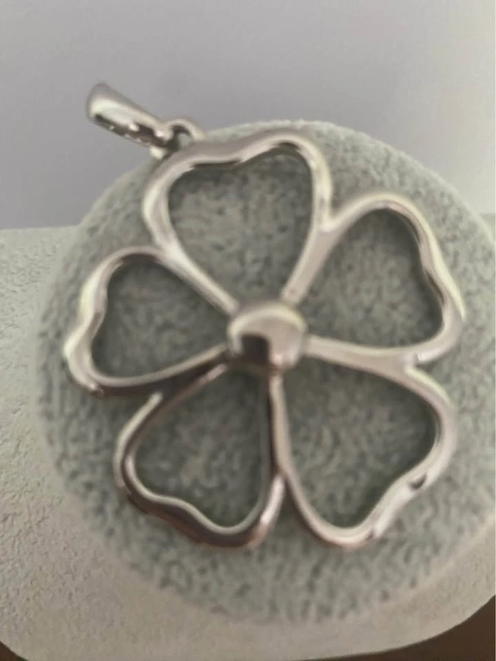 Silver Flower Pendant - photo 4