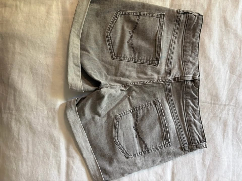 Gap “1969” Denim Shorts - photo 2