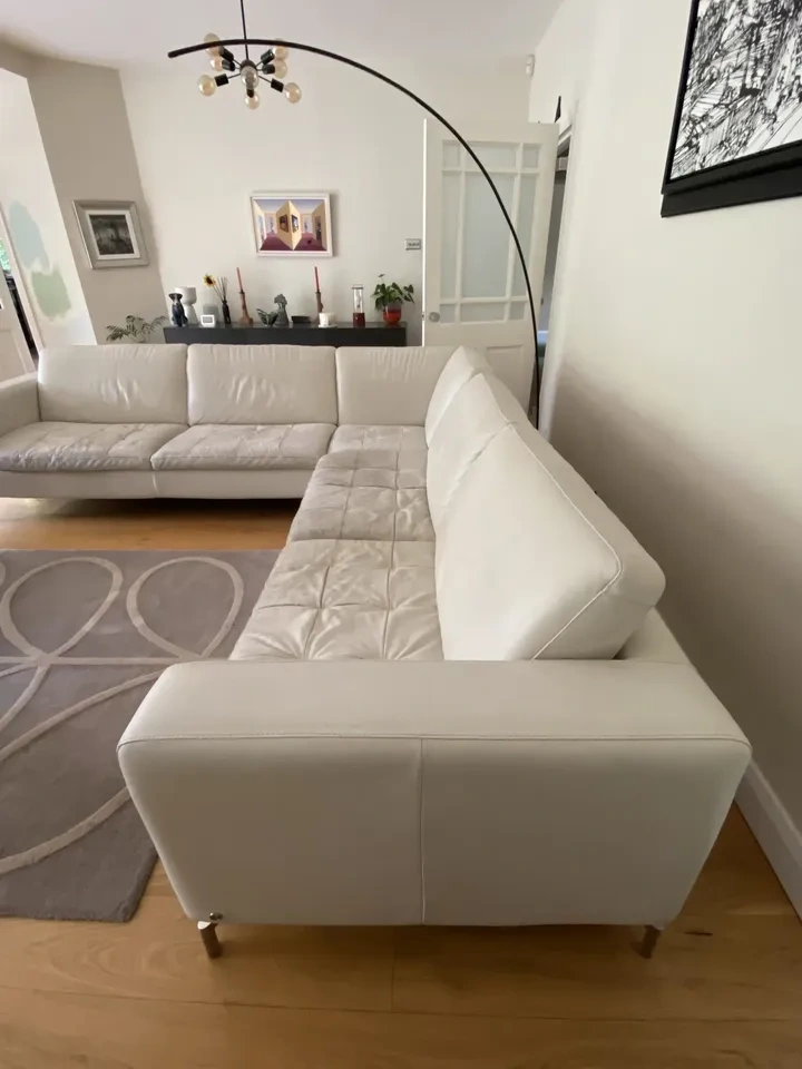 Natuzzi White Leather 2 Piece Sectional - photo 2