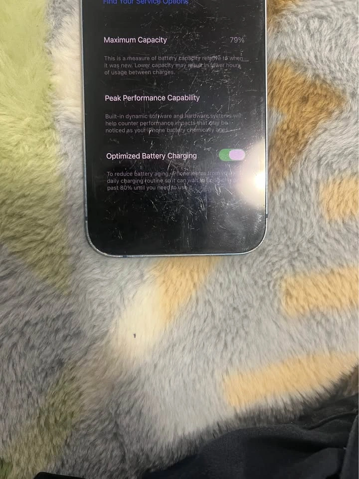 IPHONE 13 128GB - unlocked (minor back glass damage) - photo 3
