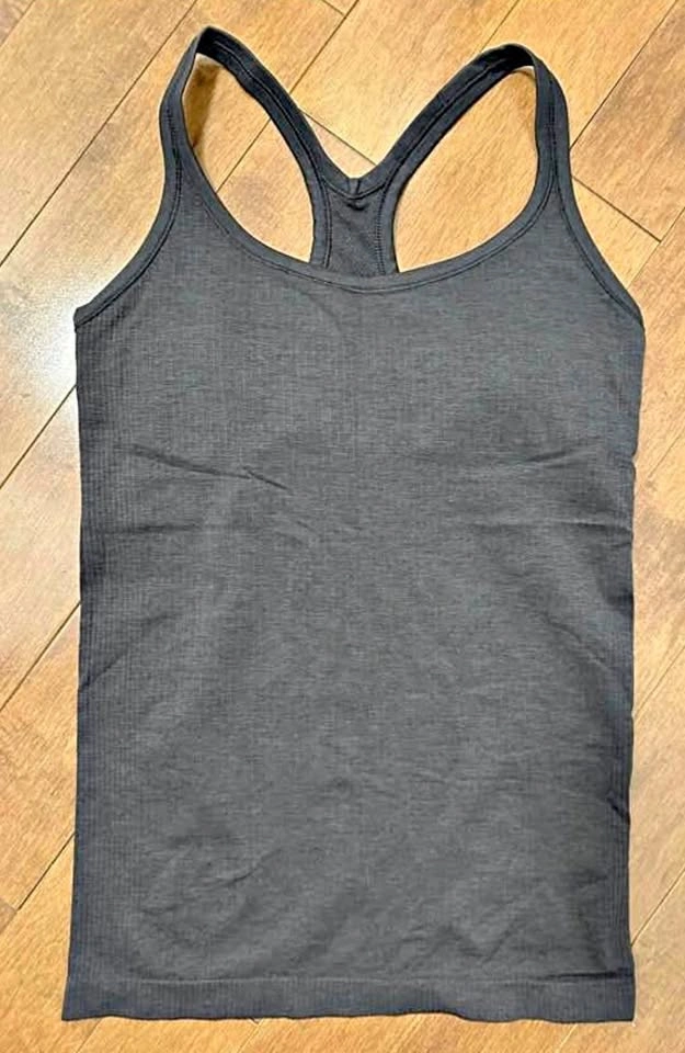 Lululemon Ebb to Street Tank
