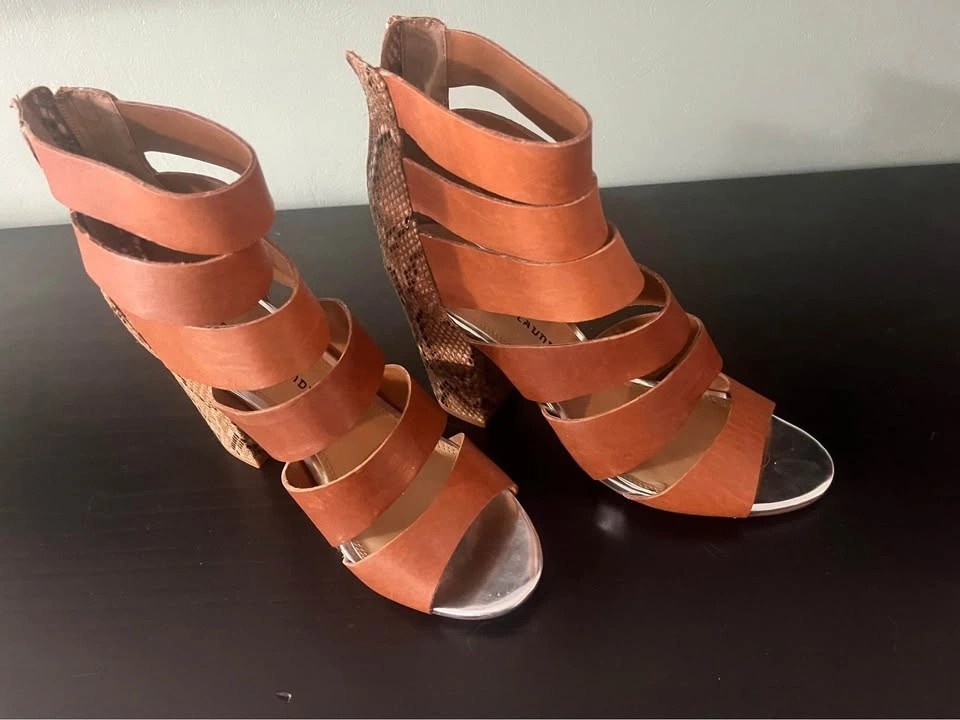 Chinese Laundry Heels - photo 2