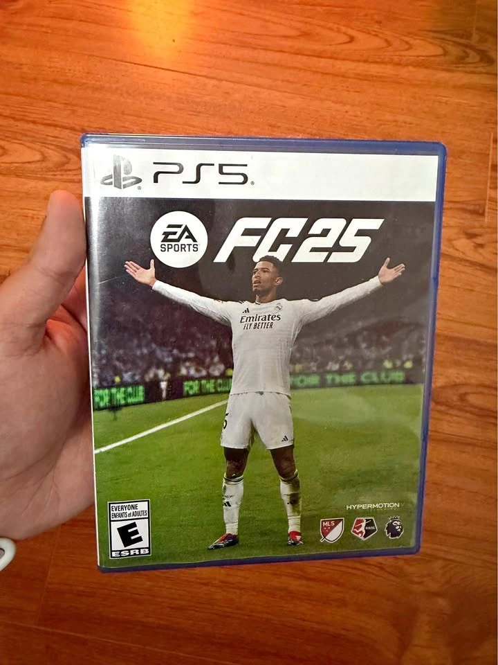 EA Sports FC25 PS5 game