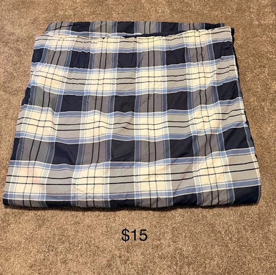 Garage sale - first come first serve