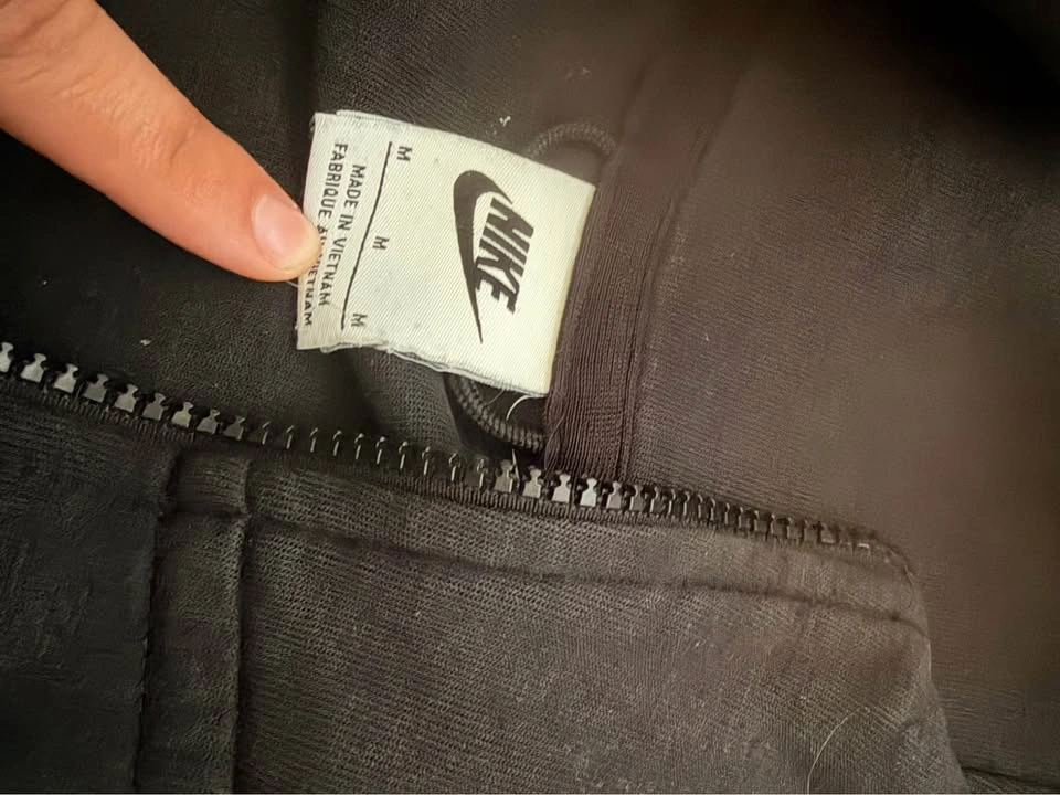 Grey and black nike tech - photo 4
