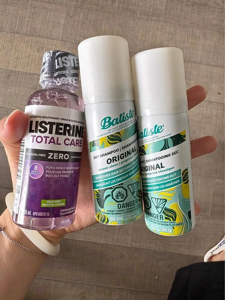 NEW Travel Essentials Bundle – Listerine + Batiste Dry Shampoo