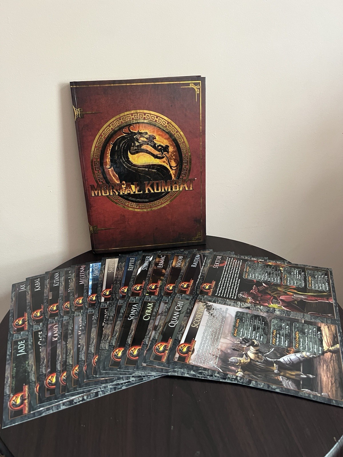 Mortal Kombat Collectors Edition Strategy Guide + Move Cards