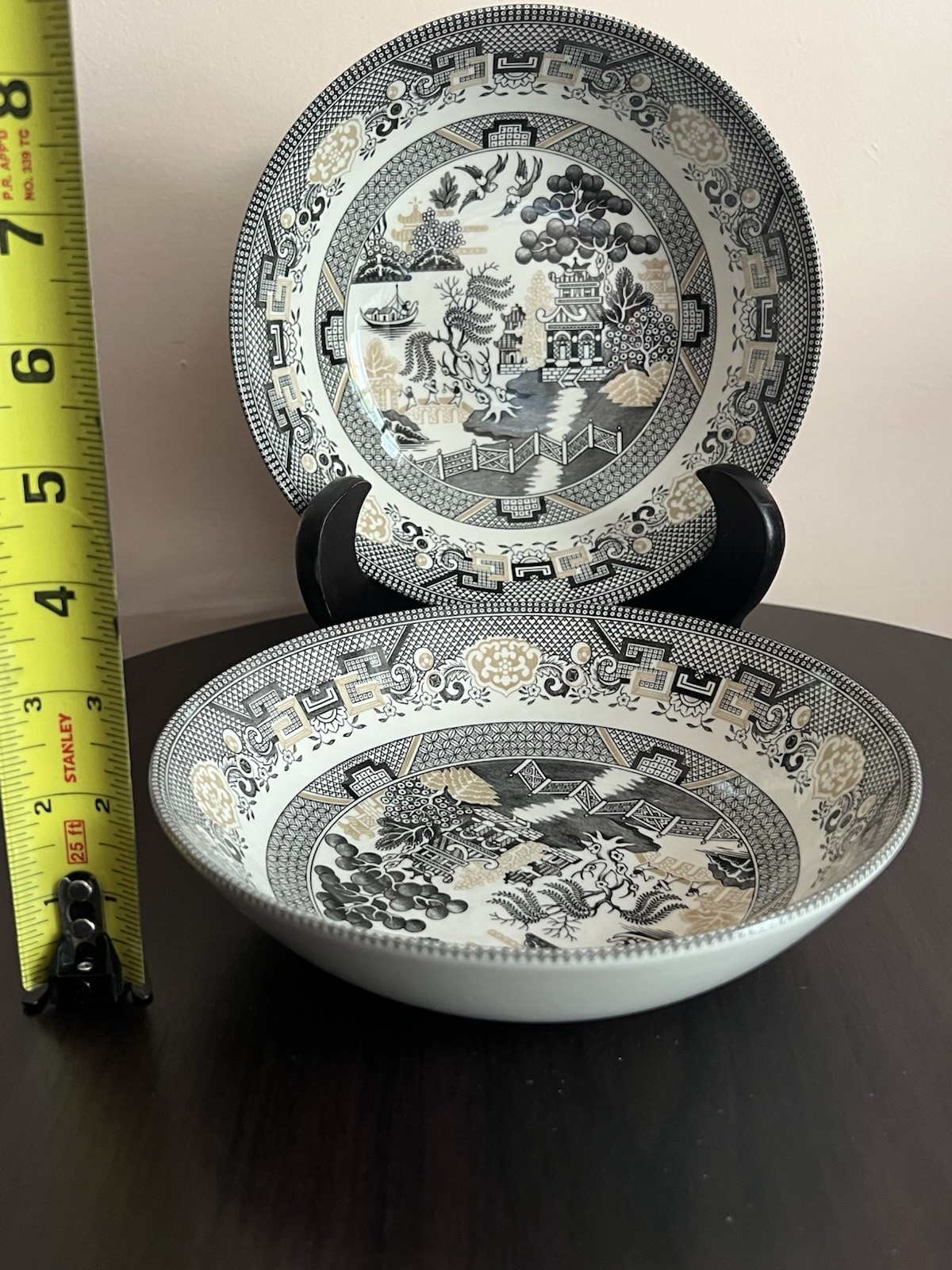 Royal Stafford Willow Black and Gold Pasta Bowls 7.5” Set of 2 - photo 4