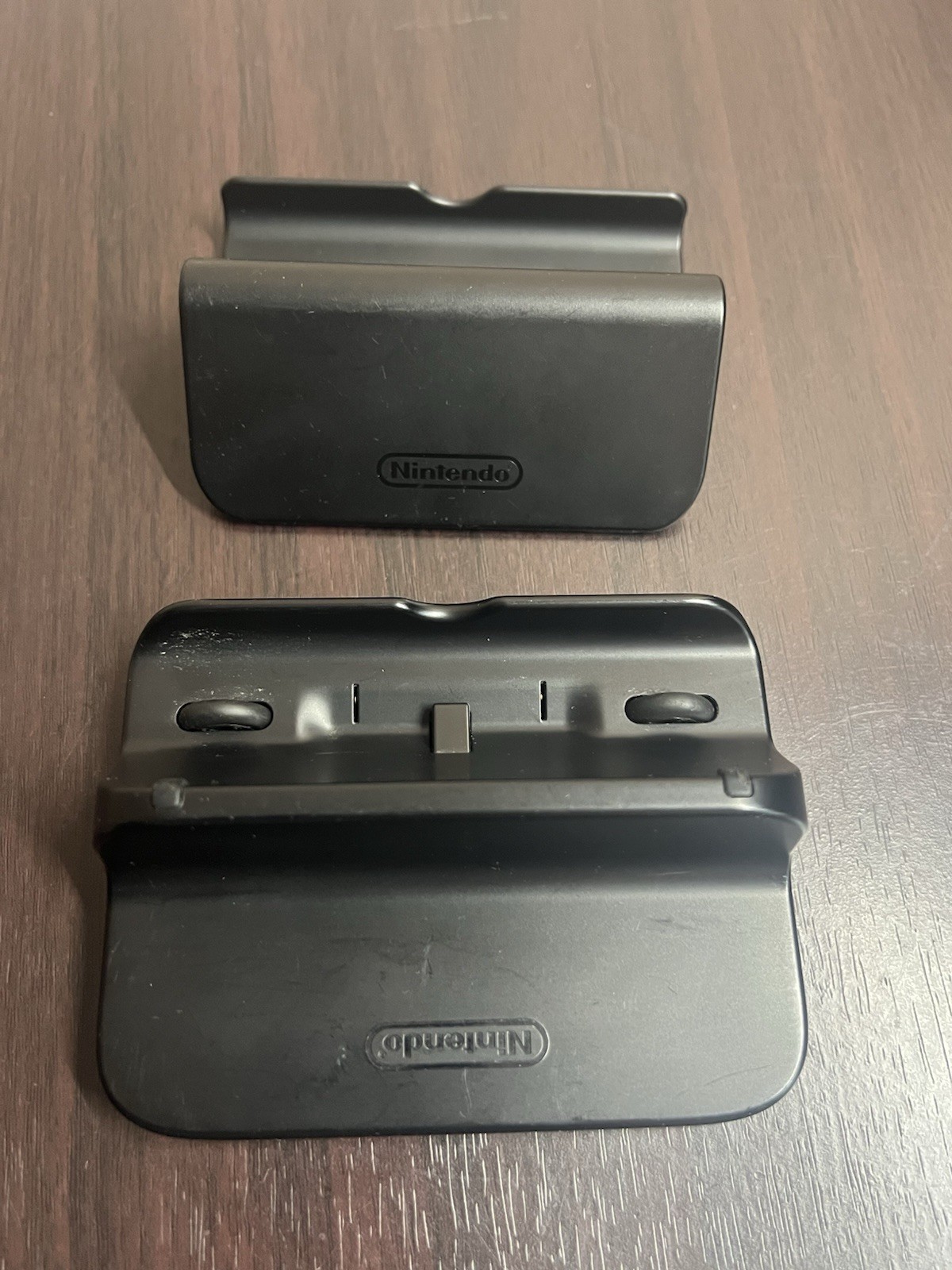 Genuine Nintendo Wii U Gamepad Charging Dock Cradle Stand - photo 2