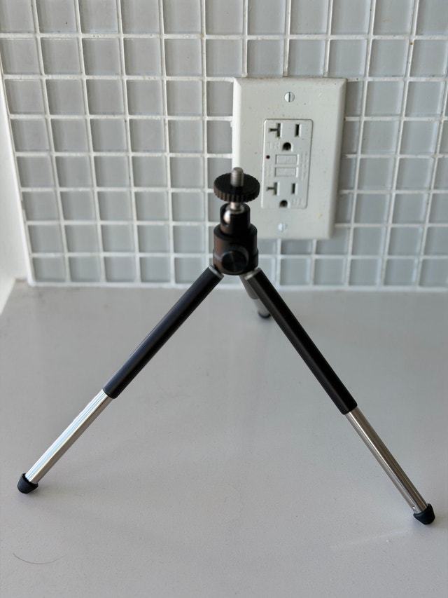 Mini Tripod - photo 2
