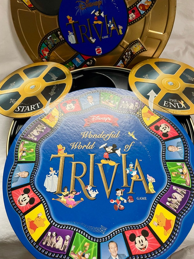 1997 Disney Trivia Game – Gold Collector's Tin Edition - photo 2