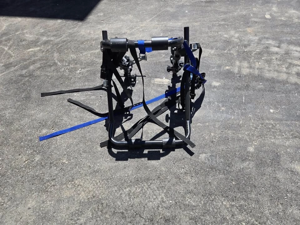 Bicycle stand for car - photo 2