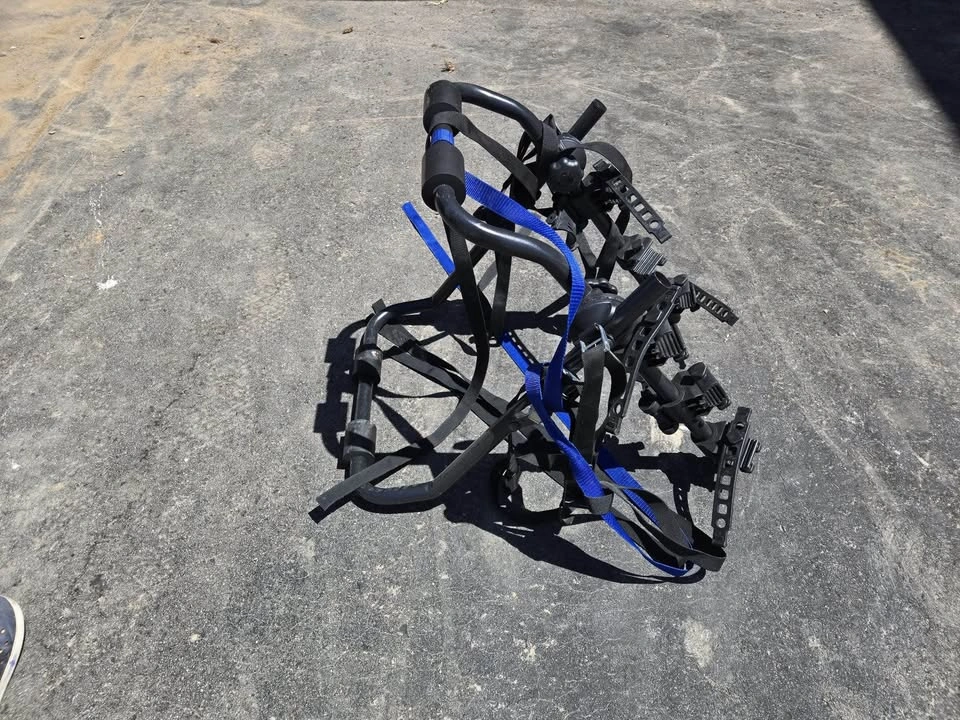 Bicycle stand for car - photo 3