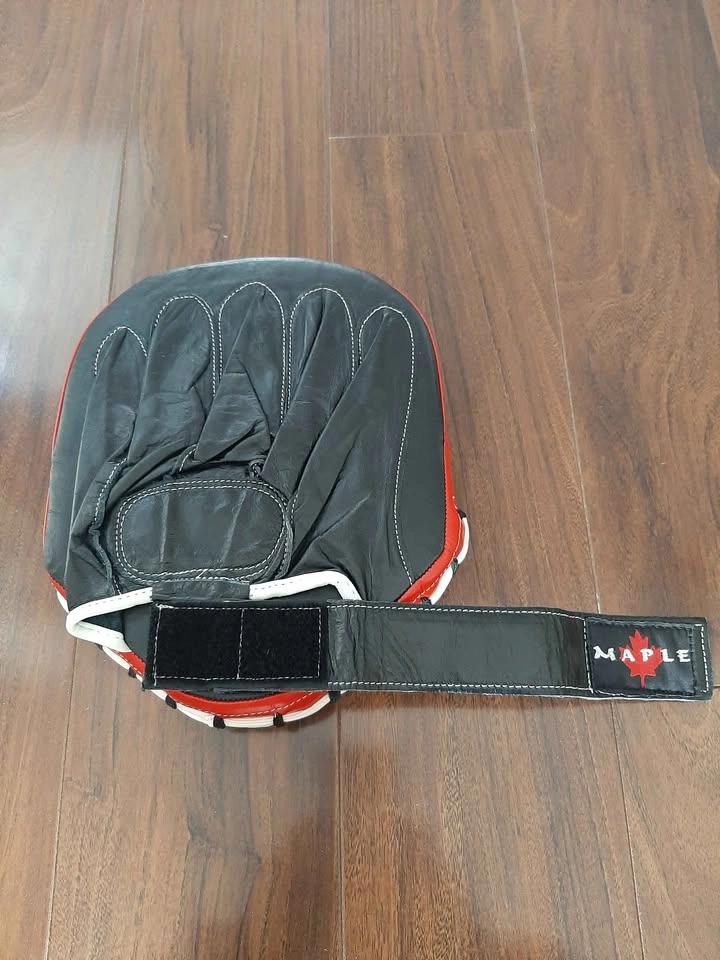 Boxing Leather Punch Focus Mitts - photo 2