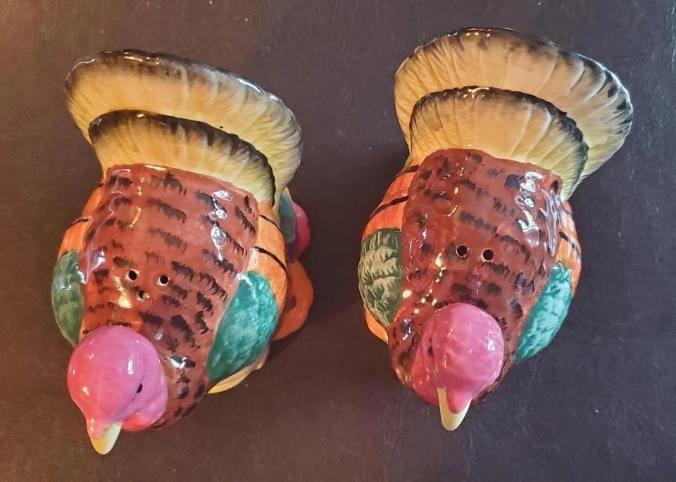 Turkey Salt and Pepper Shakers - photo 2