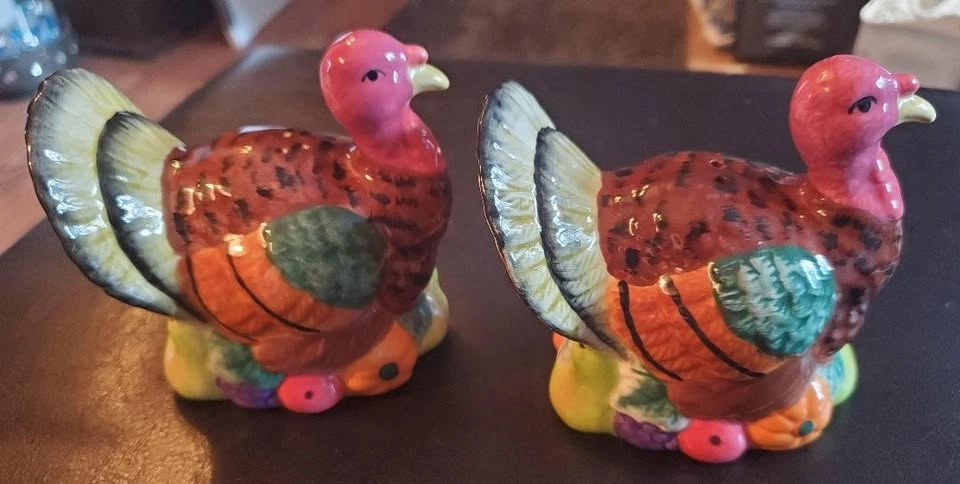 Turkey Salt and Pepper Shakers - photo 3