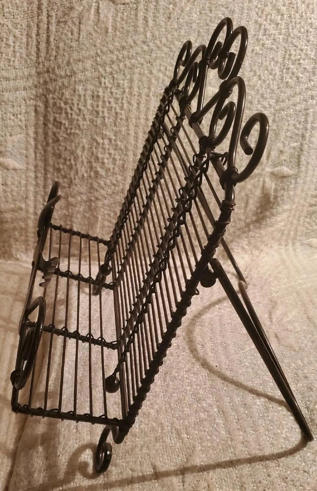 Wrought Iron Cookbook Stand - photo 3