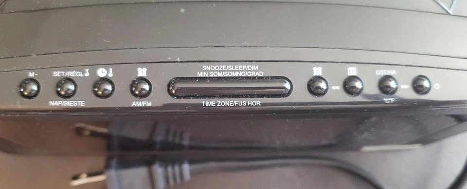 Clock Radio with Manual - photo 4