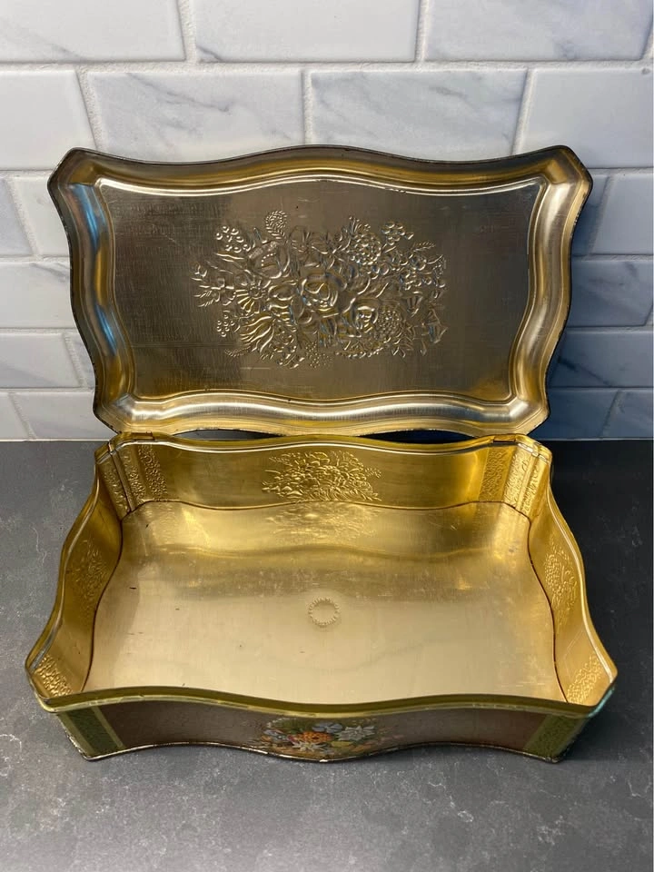 Vintage Floral Metal Tin - photo 5