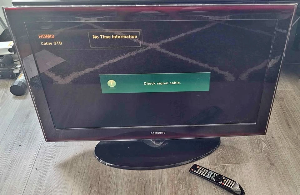Samsung LN40A650A1F 40-inch LCD TV