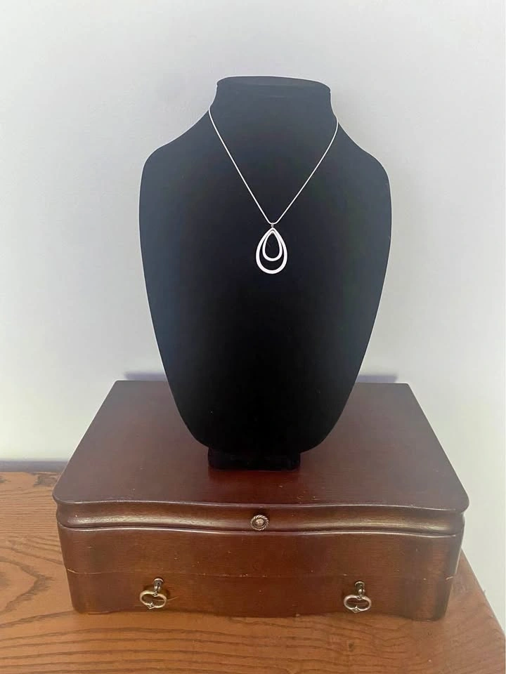 Silver-Toned Double Teardrop Pendant Necklace