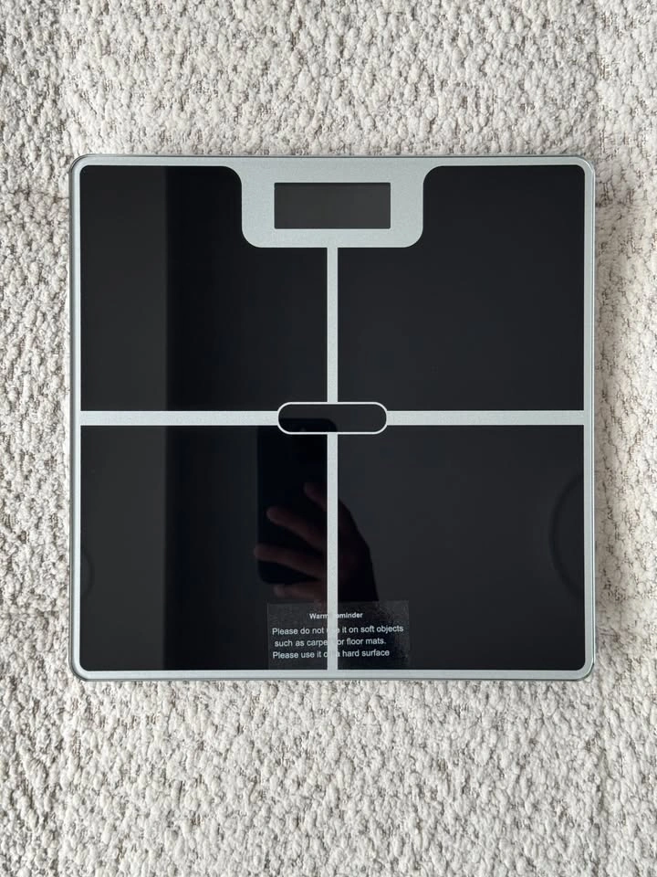BRAND NEW Tempered Glass Personal Weight Scale - 2xAAA - $10