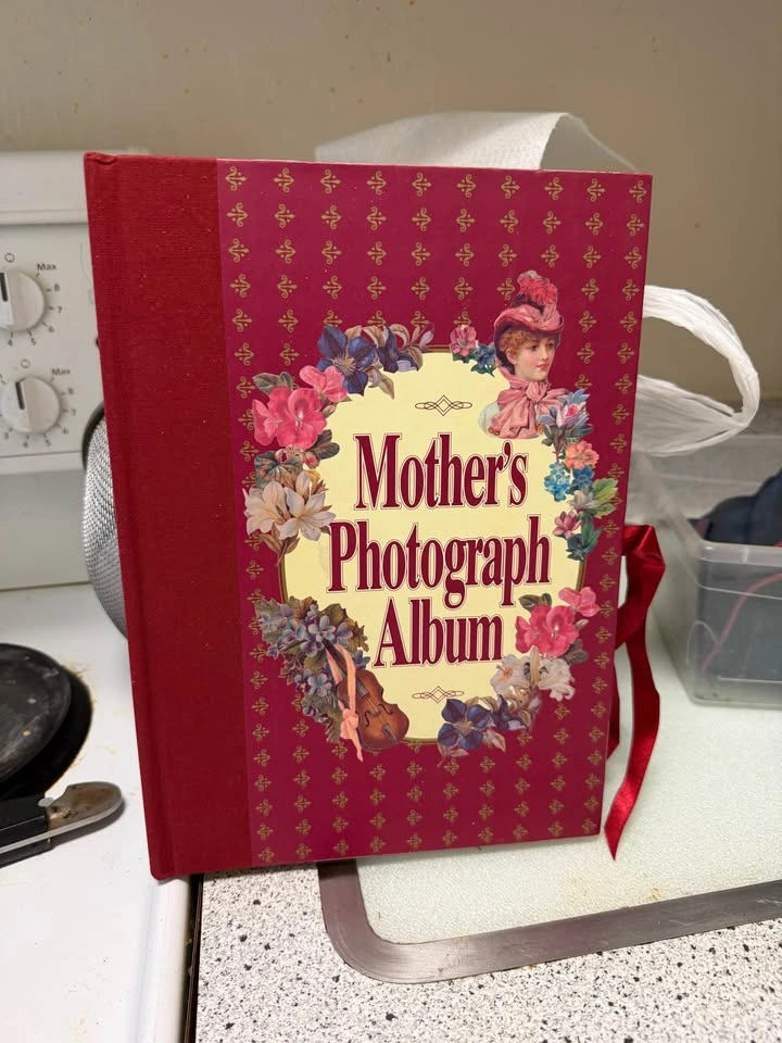 Album - photo 2