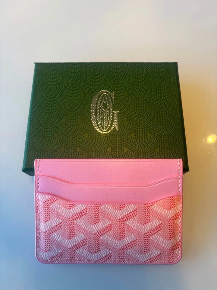 Pink Goyard Wallet - photo 2
